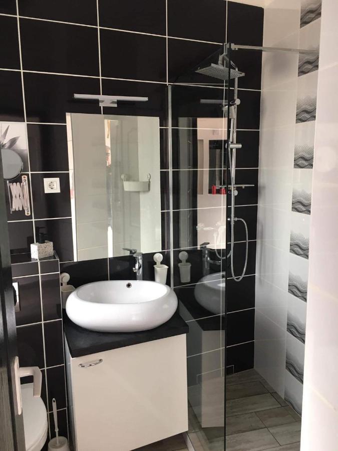 Cuki Apartmanok Dombóvár Exteriér fotografie